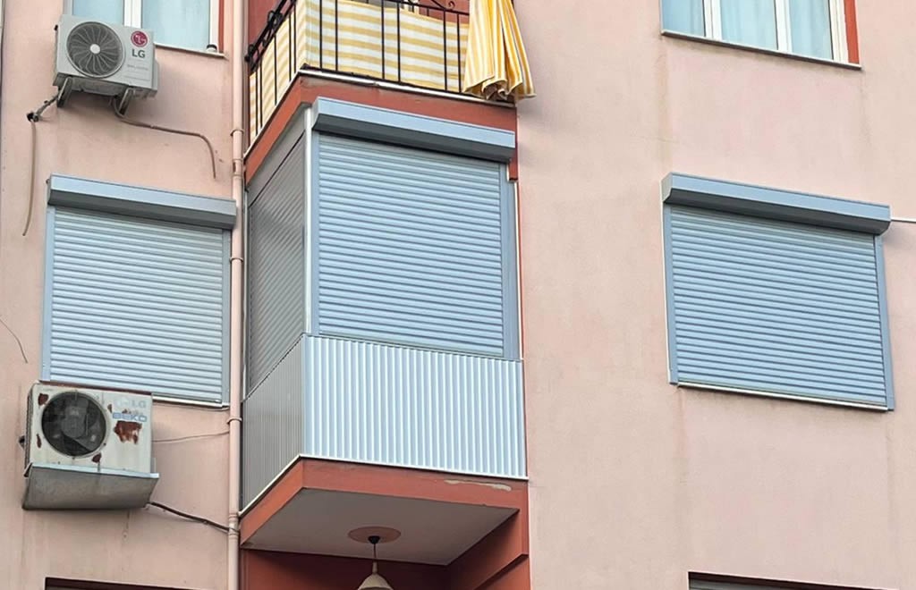 Pencere Balkon Panjur Montajımız bademli